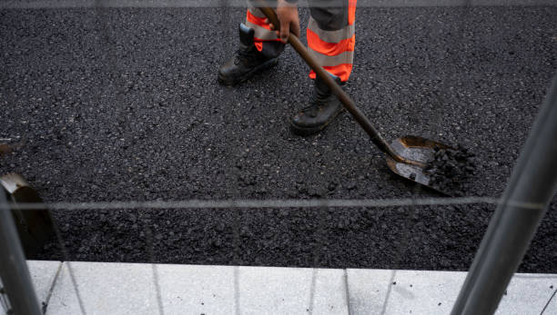 Best Gravel Driveway Installation  in Roselle, IL